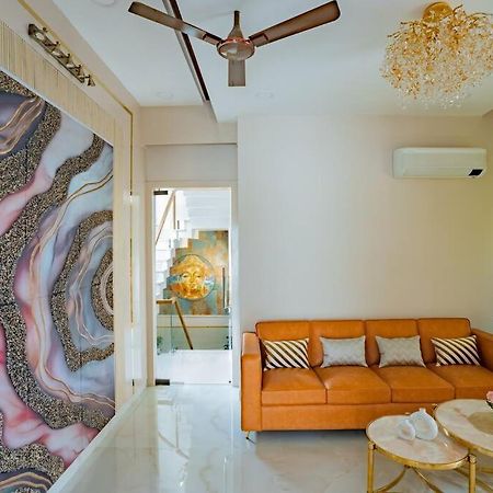 The Sage Villa - Luxury Homestay In Dehradun Dış mekan fotoğraf
