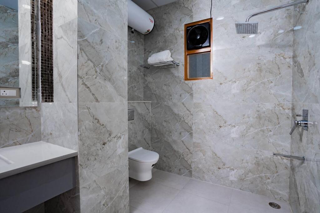The Sage Villa - Luxury Homestay In Dehradun Dış mekan fotoğraf
