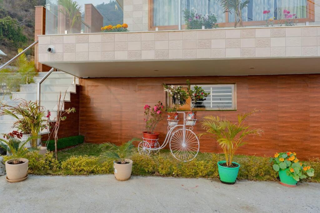 The Sage Villa - Luxury Homestay In Dehradun Dış mekan fotoğraf